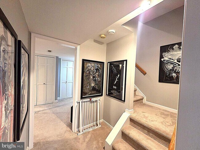 Building Photo - 5270 Ellicott Dr