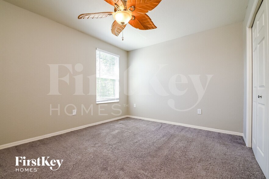 Building Photo - 901 Pearly Ridge Ln