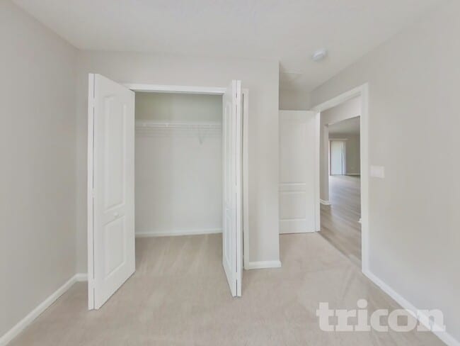 Building Photo - 86216 Vegas Blvd