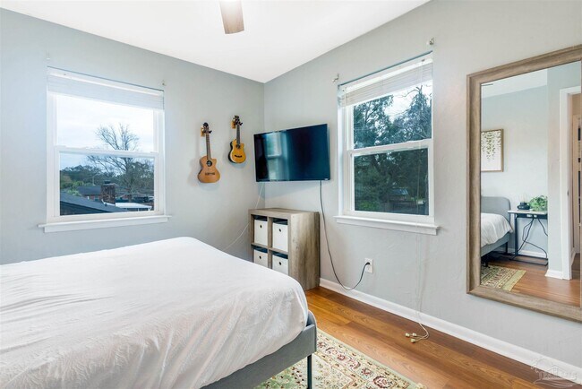 Building Photo - 4261 Obregon Dr