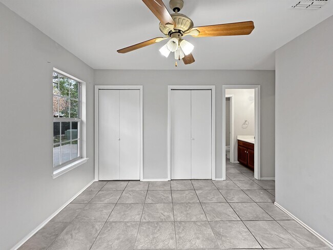 Building Photo - 2908 Green St