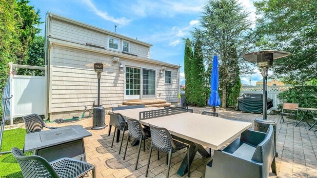 Building Photo - 6 N Lancaster Ave