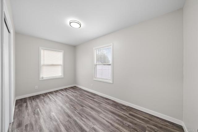 Building Photo - 1916 Skyline Dr