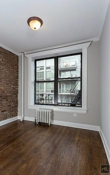 Building Photo - East 13th Street