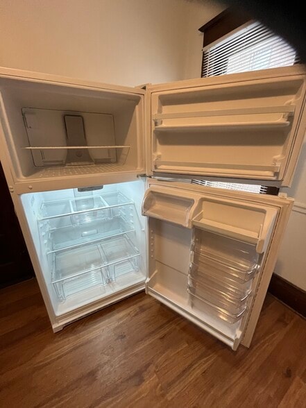 Building Photo - 3062 N Oakland Ave