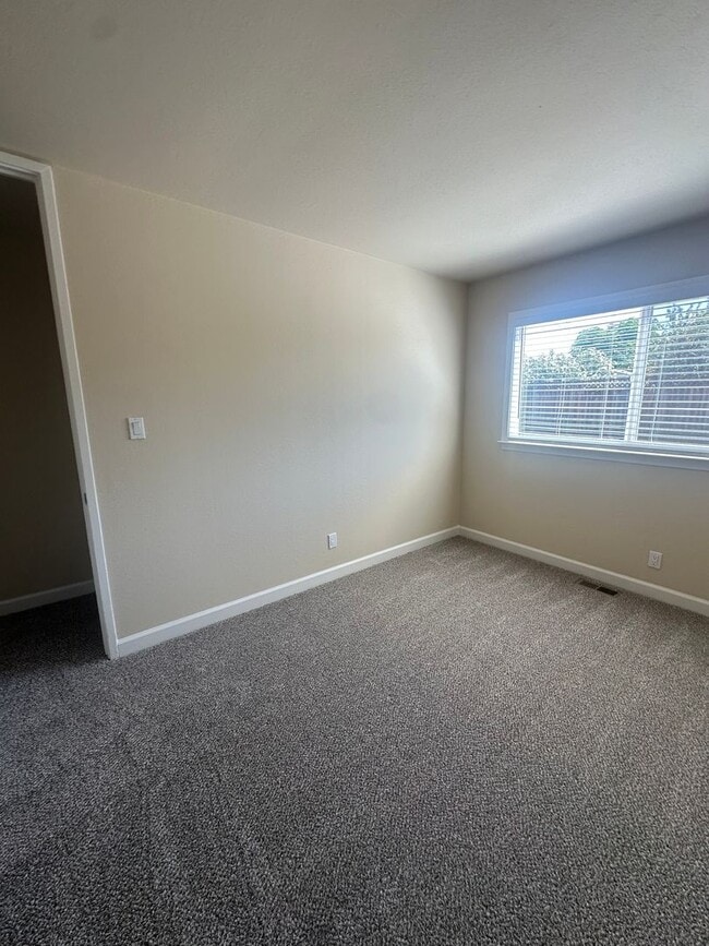 Building Photo - 4309 Ross Ave