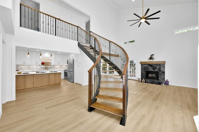 Building Photo - 11612 Timberwild St