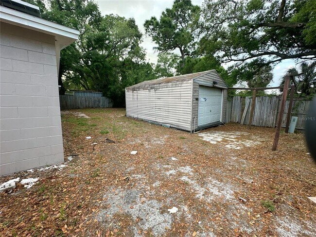 Building Photo - 4421 Gandy Cir