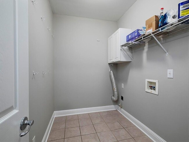 Building Photo - 4055 St Michelle Ln