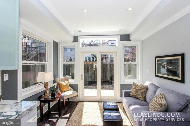 Building Photo - 32 N Street NW-