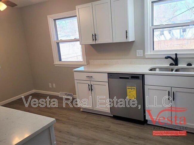 Building Photo - 1219 Rutledge Rd