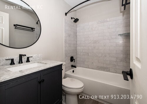 Building Photo - 940 S 57th St