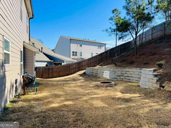 Building Photo - 371 Crestbrook Ln