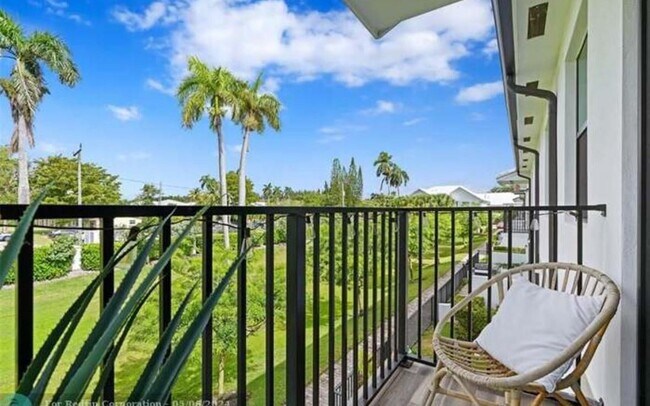 Building Photo - 4507 E Aqua Bella Ln