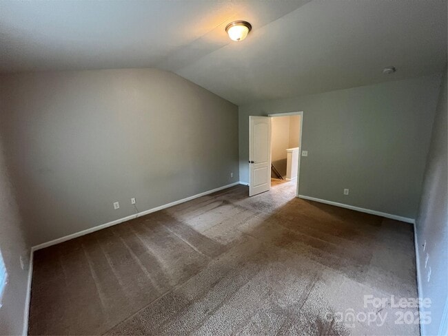 Building Photo - 8240 Paw Valley Ln