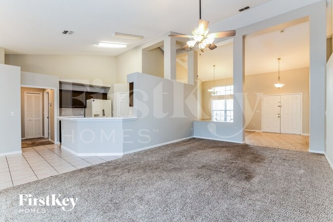 Building Photo - 2841 Picadilly Cir