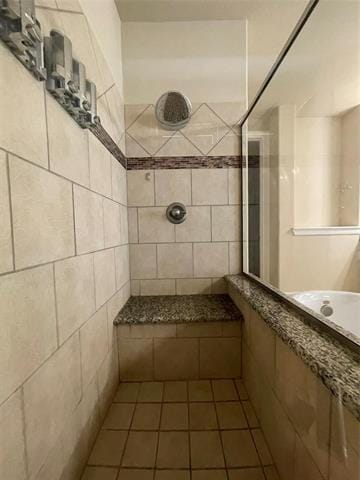 Building Photo - 8705 Verona Dr