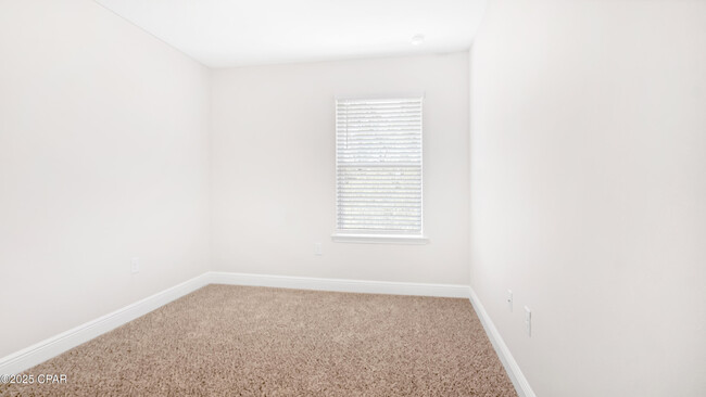 Building Photo - 7590 Shadow Lake Dr
