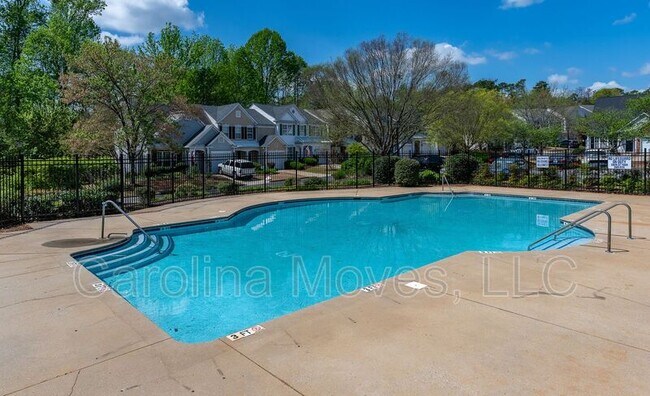 Building Photo - 106 Waterford Park Dr