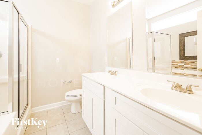 Building Photo - 126 Garden Grove Dr