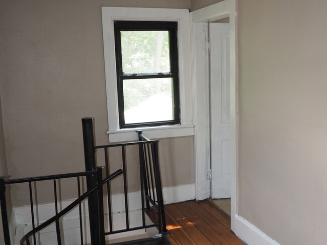 Building Photo - 9931 143rd Pl