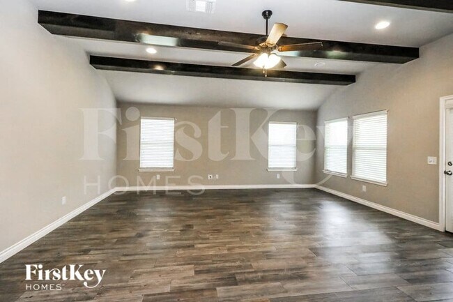 Building Photo - 19208 Blanco Dr