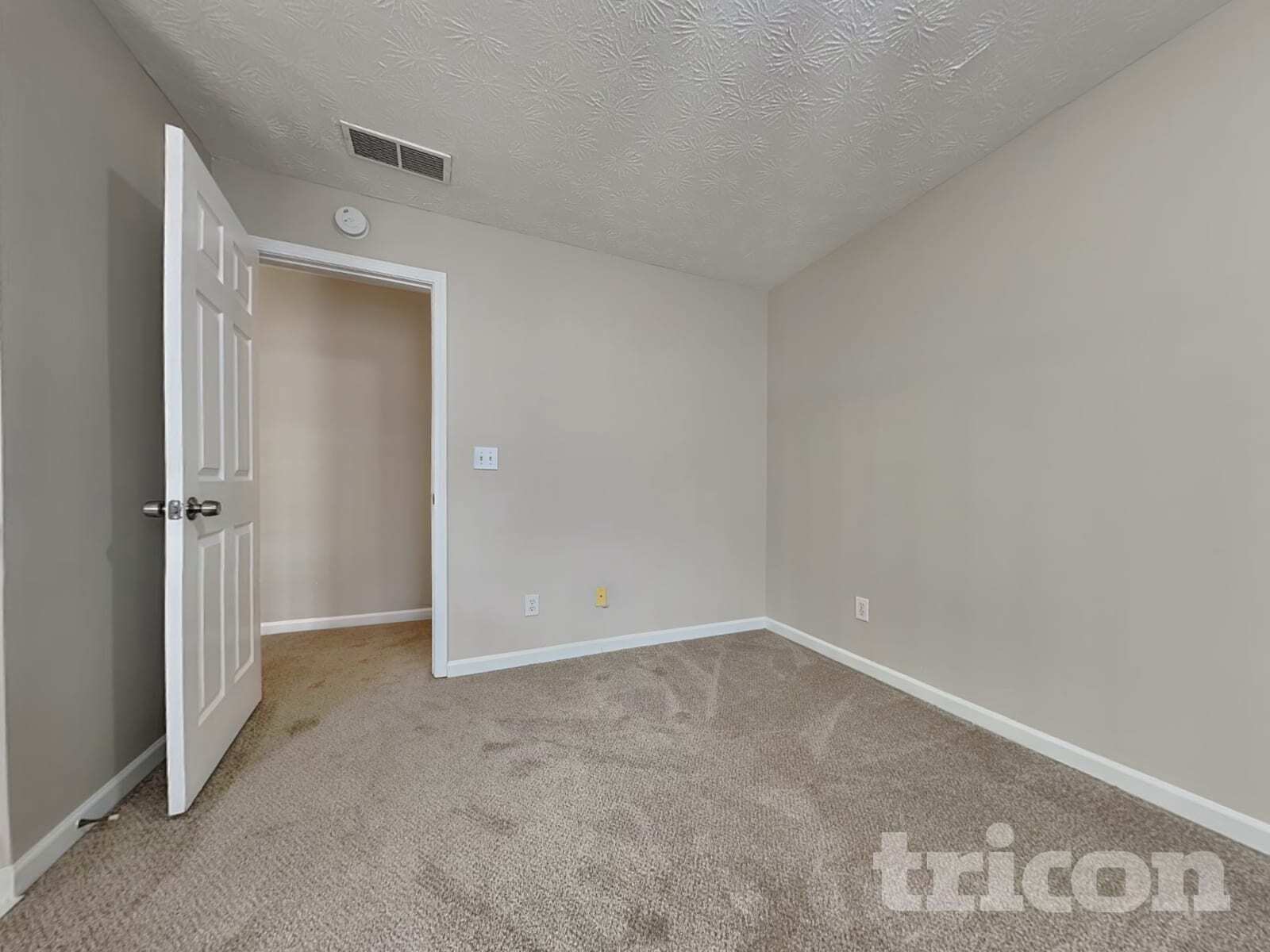Building Photo - 5693 Winchester Pl