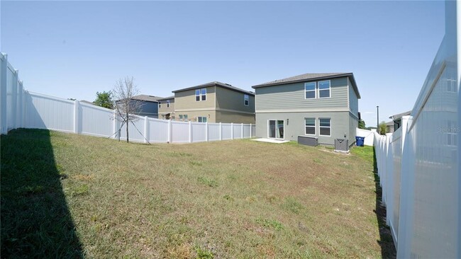 Building Photo - 8735 Sportsman Lp