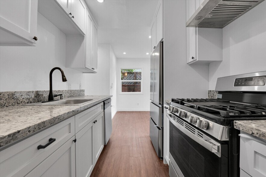 Building Photo - 4078 Alla Rd