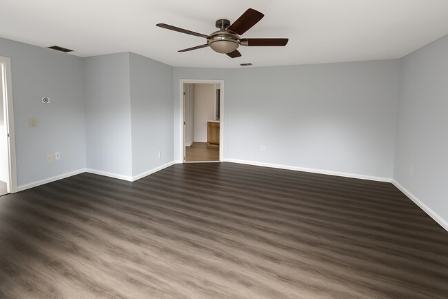 Building Photo - Beautifully Renovated 4-Bedroom Colonial –...