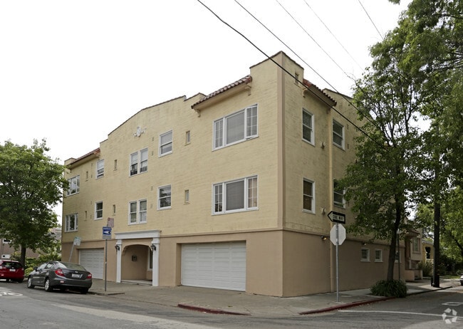 Primary Photo - 4133 Webster St