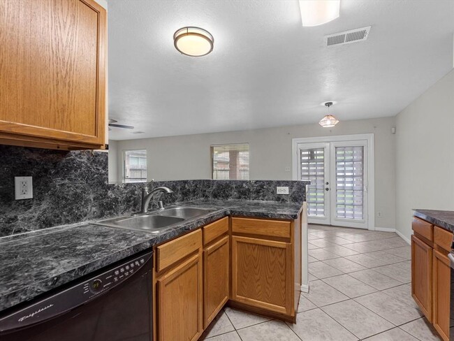 Building Photo - 5430 Evergreen Canyon Rd
