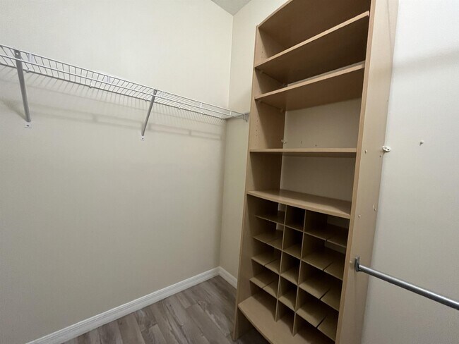 Building Photo - 9165 SW 36th Mnr