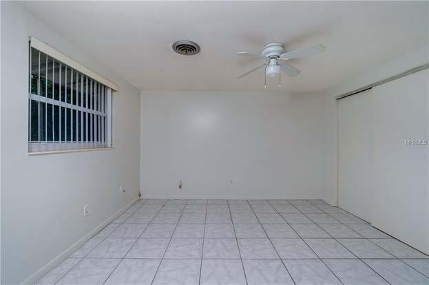 Building Photo - 1600 Cardinal Ln