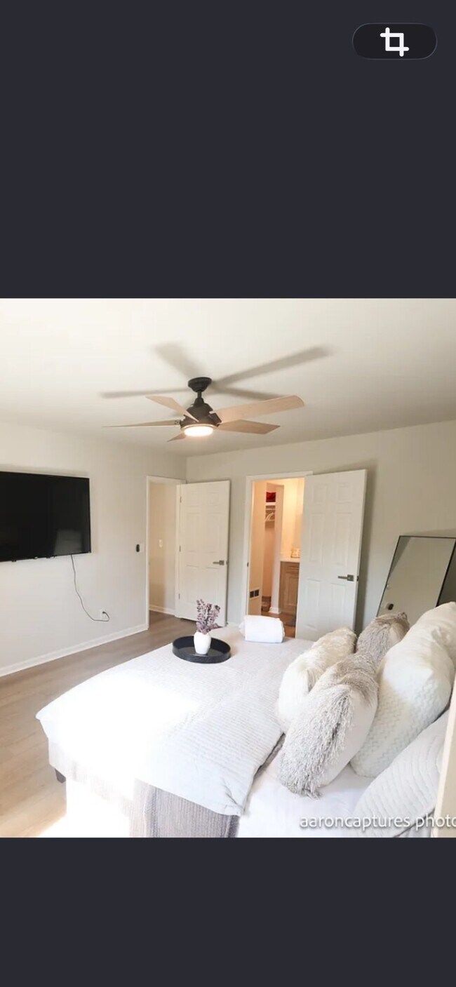 Building Photo - 107 Sugarpine Pl