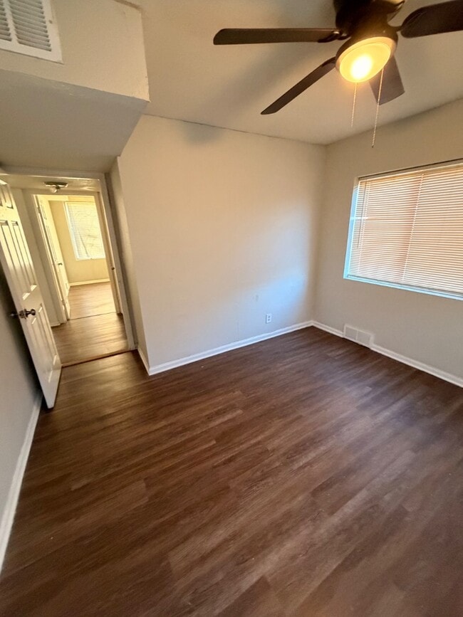 Building Photo - 1613 Washington Blvd