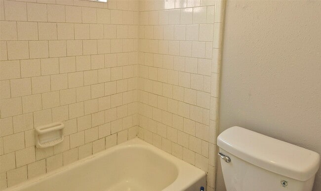 Building Photo - 13211 Whitchurch Way