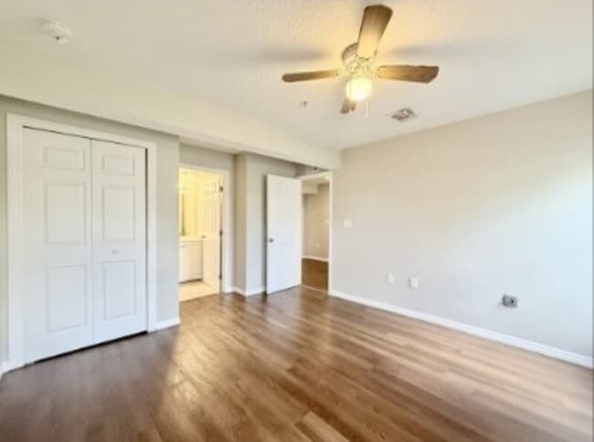 Building Photo - 425 F St