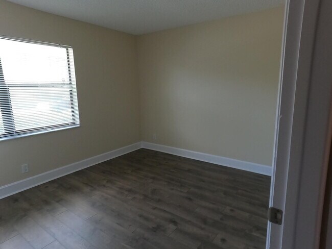 Building Photo - 16363 Water Way