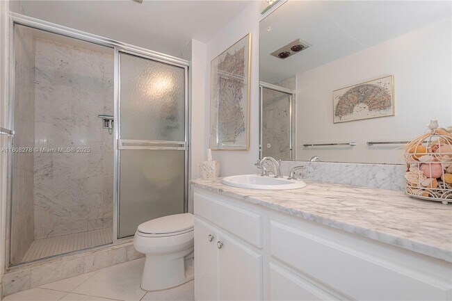 Building Photo - 3550 Galt Ocean Dr