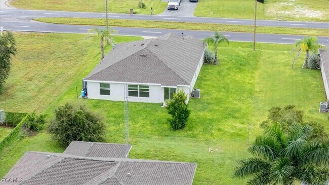 Building Photo - 4138 E Gator Cir