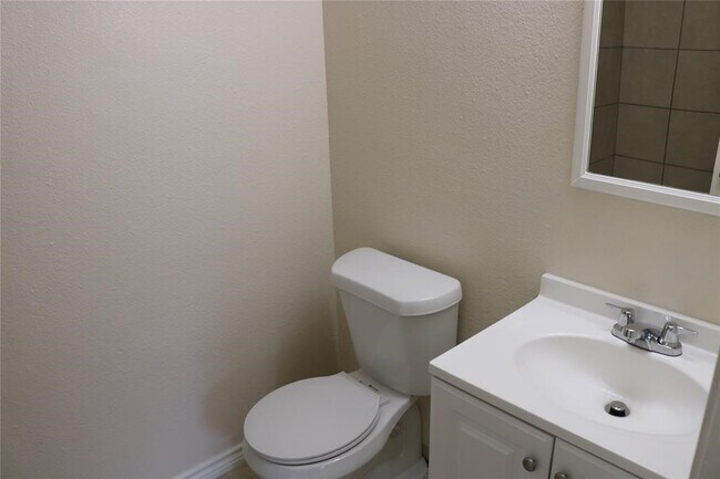 Building Photo - 18635 Bridoon Dr