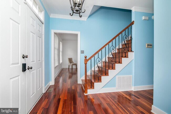 Building Photo - 5444 E Nithsdale Dr