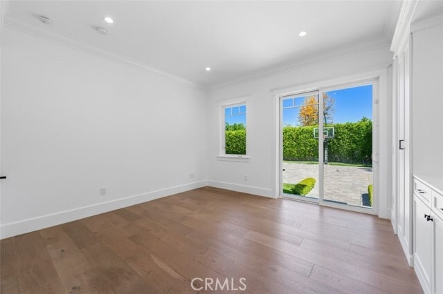 Building Photo - 20701 Dumont St