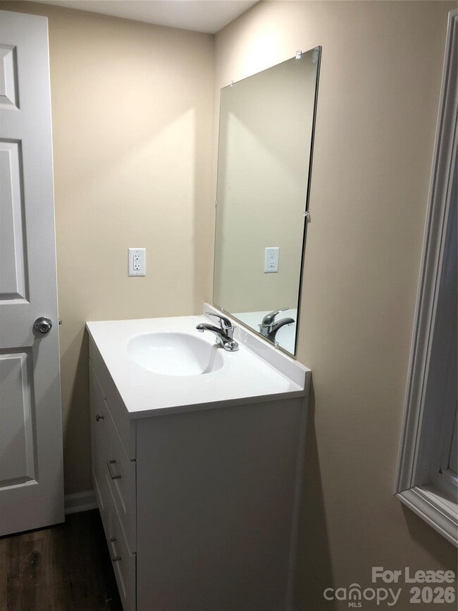 Building Photo - 3714 NC-27