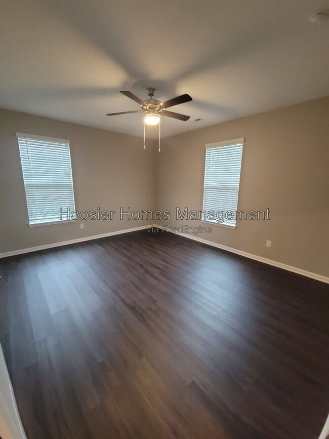 Building Photo - 5636 Brownstone Dr