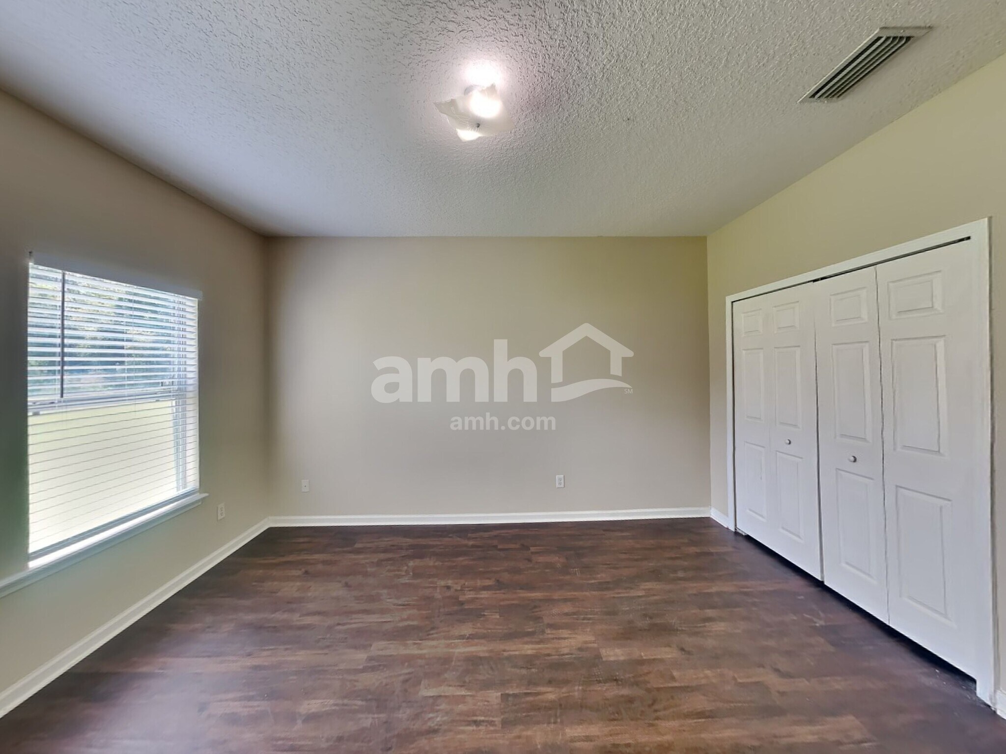 Building Photo - 5198 Armsgate Ct