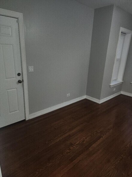 Building Photo - 4846 W Haddon Ave