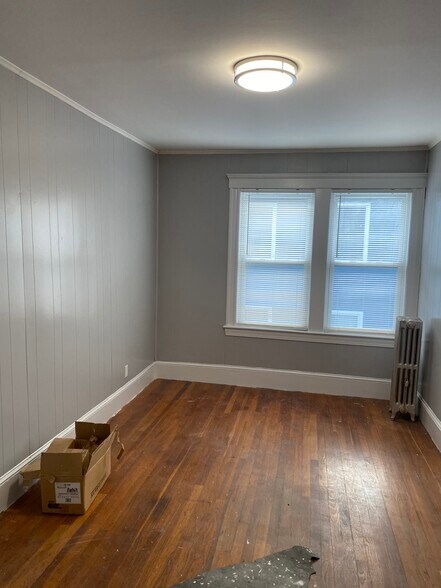 Building Photo - 84 Endicott St