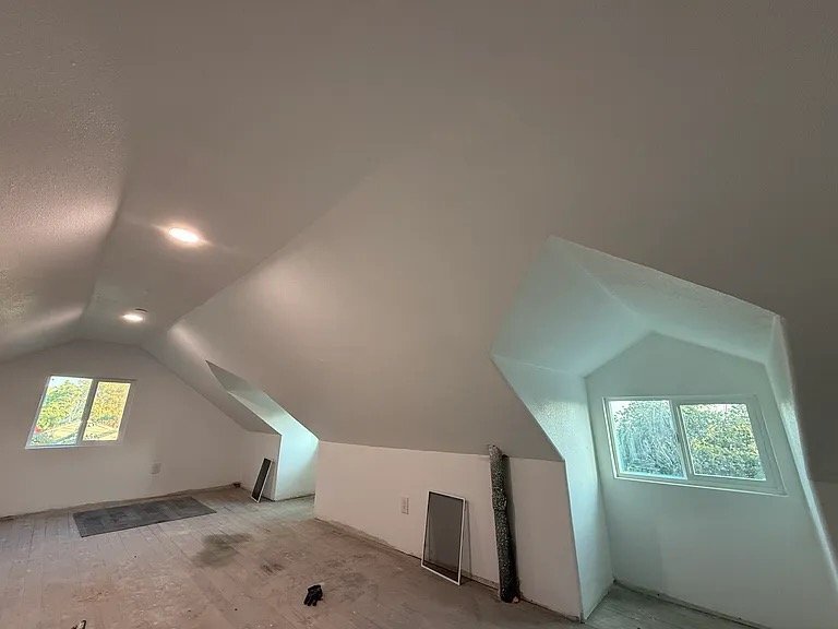 Building Photo - 90 Transverse Rd